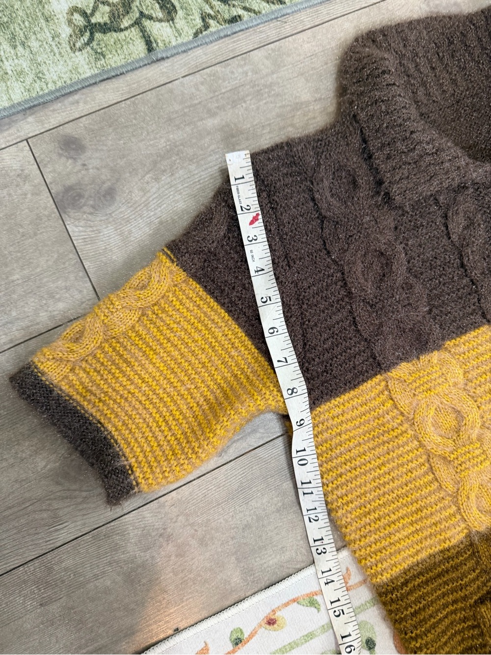 VTG Colorblock Cable Knit Short Sleeve Cardigan Brown Mustard Cottagecore Large - Picture 12 of 16